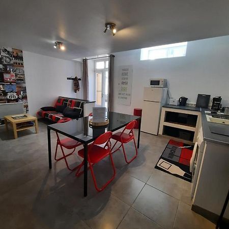 Copropriete Les Iris Apartment Сент Етиен Екстериор снимка