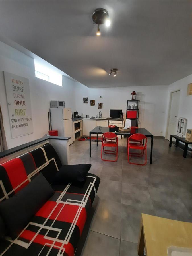 Copropriete Les Iris Apartment Сент Етиен Екстериор снимка