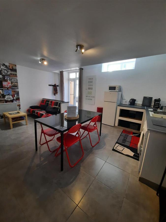 Copropriete Les Iris Apartment Сент Етиен Екстериор снимка