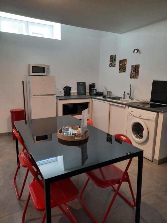 Copropriete Les Iris Apartment Сент Етиен Екстериор снимка