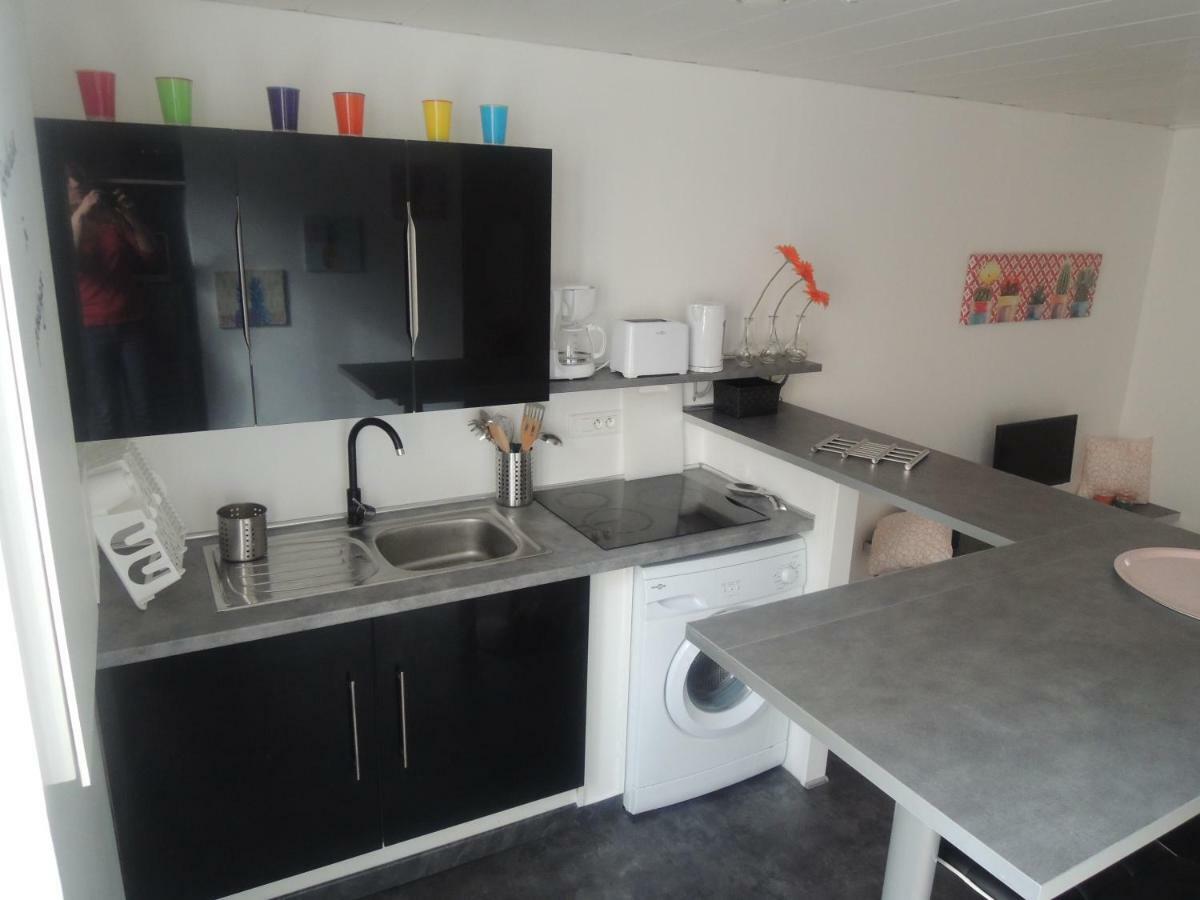 Copropriete Les Iris Apartment Сент Етиен Екстериор снимка